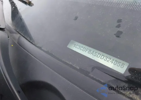 2013 Dodge Dart Sxt z USA, uszkodzony, nr VIN 1C3CDFBA5DD324056